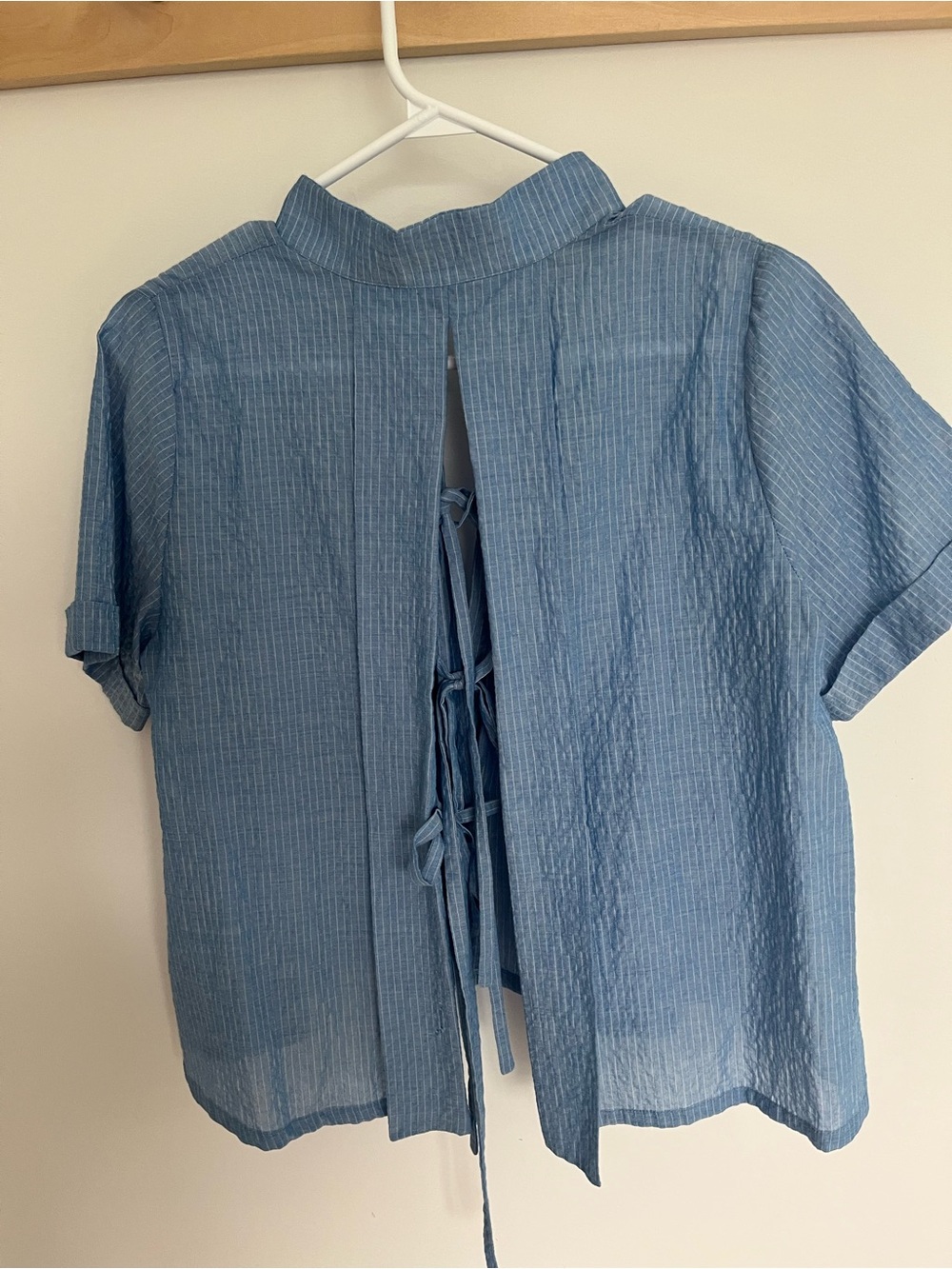 Blue Short-Sleeve Lightweight Button-Back Top - Picture 2 of 12